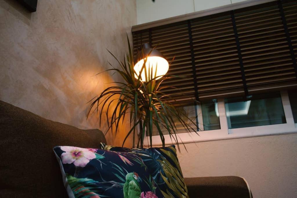 Στούντιο Στο Κέντρο Της Πόλης. Apartment Volos Luaran gambar