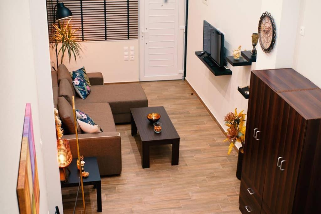 Στούντιο Στο Κέντρο Της Πόλης. Apartment Volos Luaran gambar