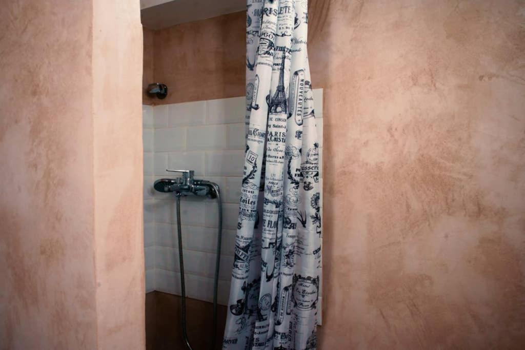 Στούντιο Στο Κέντρο Της Πόλης. Apartment Volos Luaran gambar